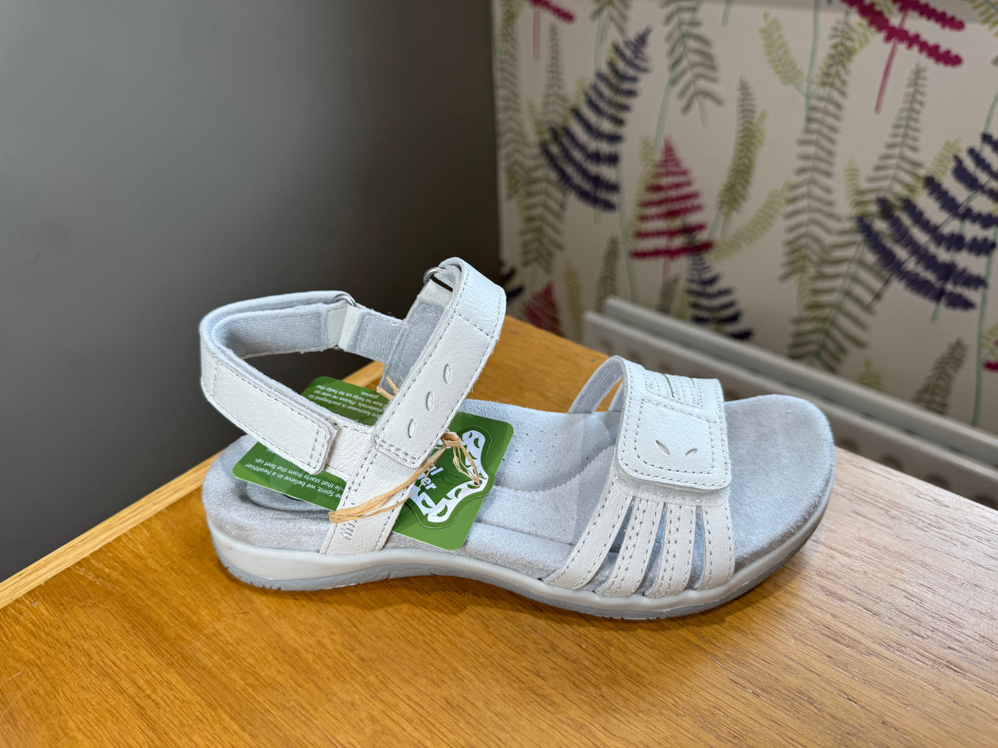 Free Spirit Maddy White Velcro Sandal