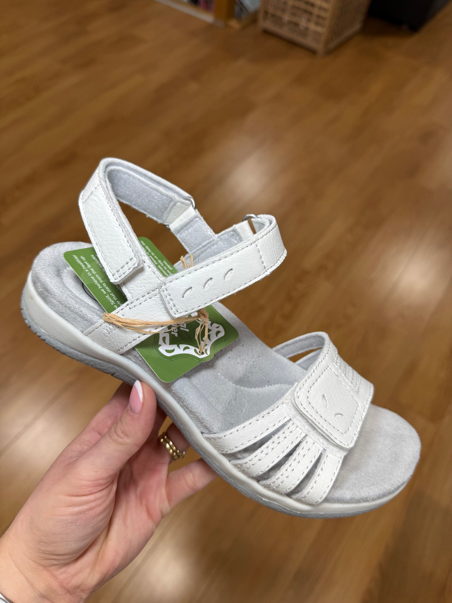 Free Spirit Maddy White Velcro Sandal