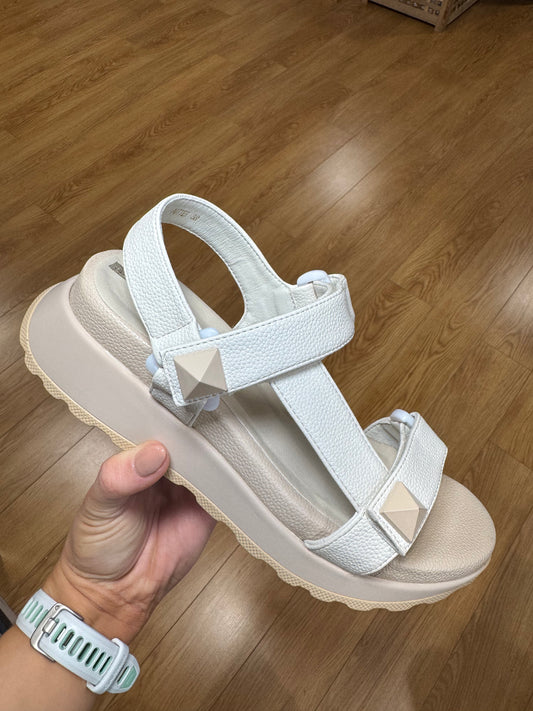Tommy Bowe for Her Potter Timeless Velcro Sandal
