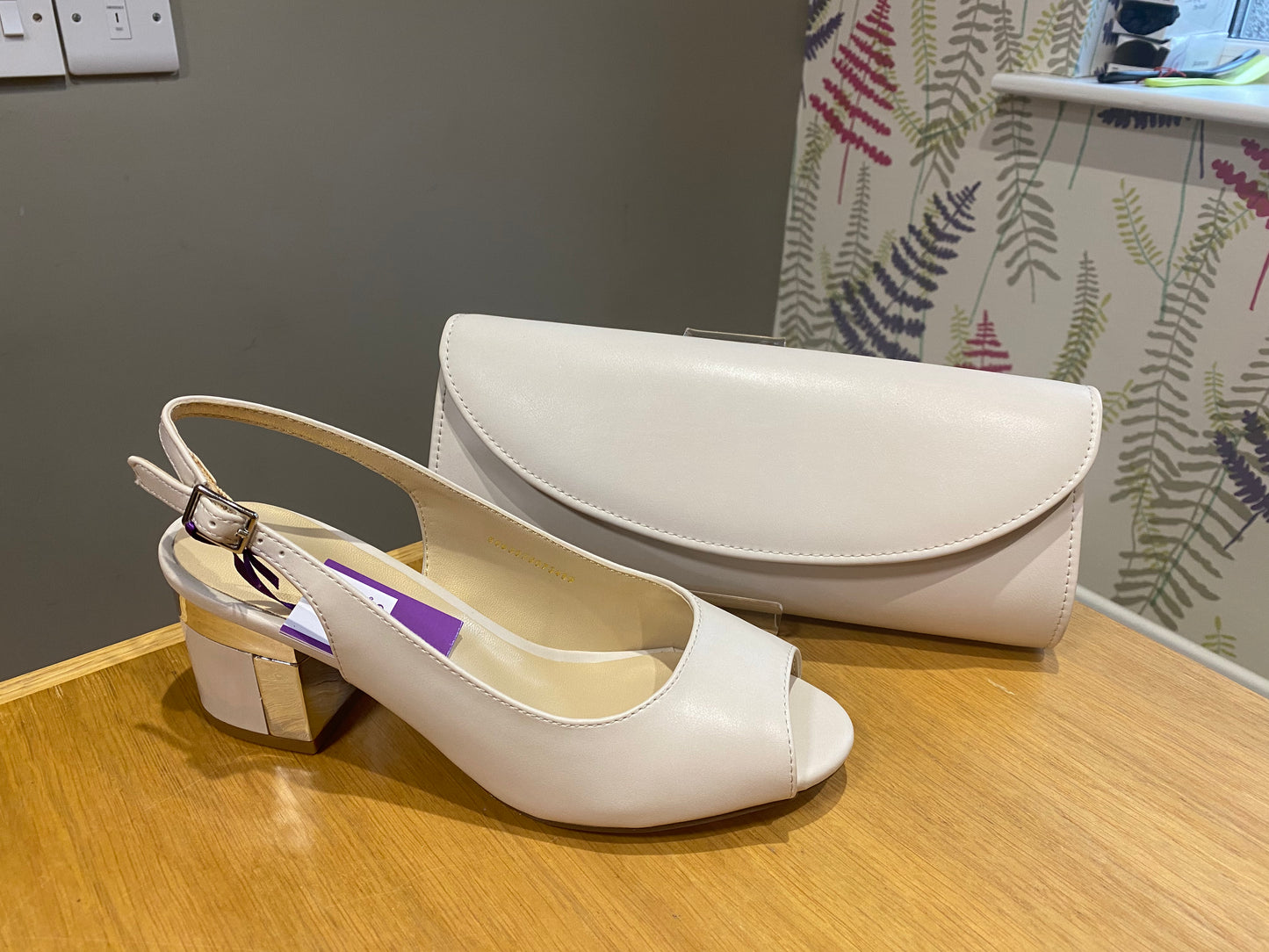 Lotus Evelyn Nude Slingback