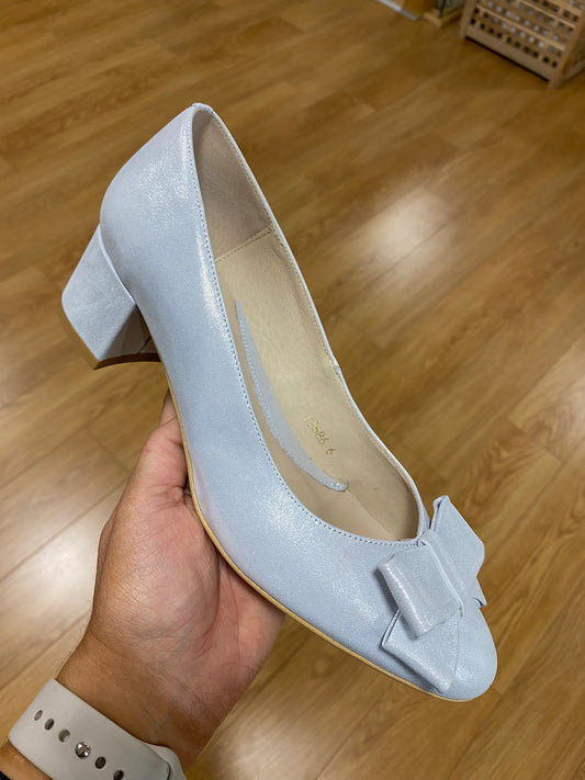 Emis Silver Bow Block Shoe