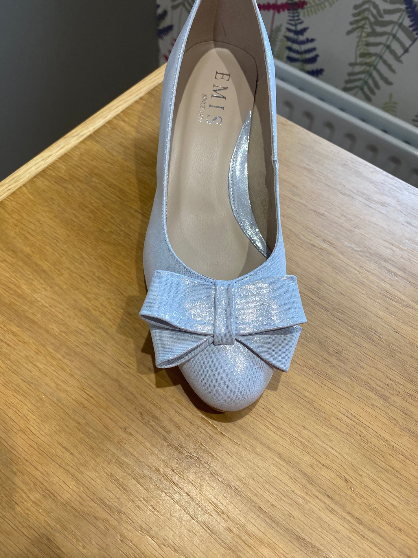 Emis Silver Bow Block Shoe